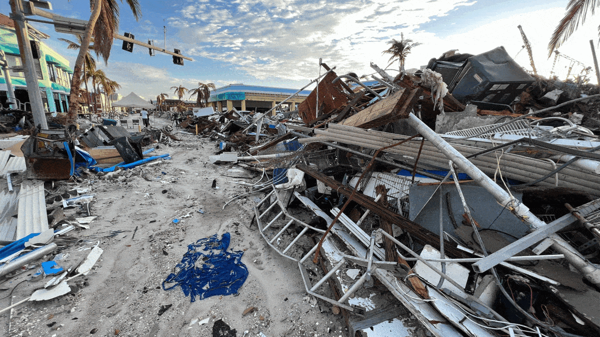 Fort Myers Beach vows to rebuild stronger, better in the wake of Hurricane Ian's destruction