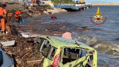 Italian landslide kills at least 8: See incredible video of destruction of the seaside town