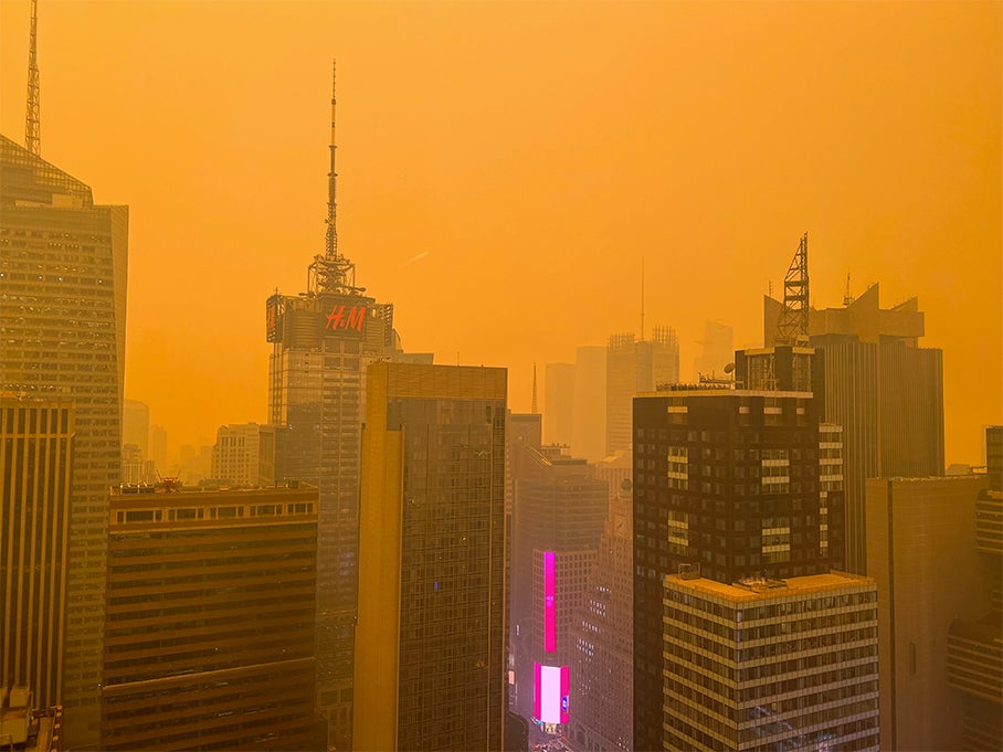 Canadian wildfire smoke to invade US again, spreading thick haze, extremely poor air quality to millions