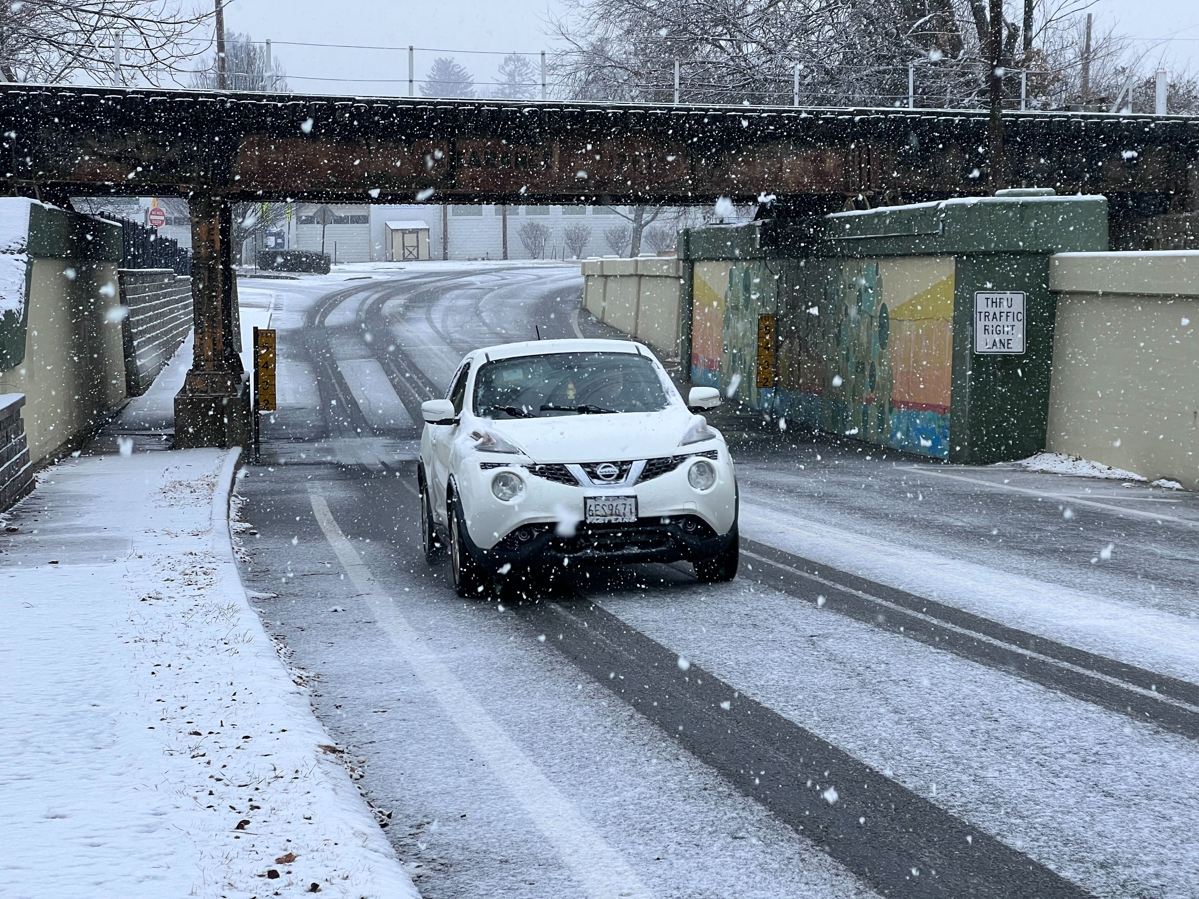 Final round of storms delivers messy mix of snow and ice to Mid-Atlantic, Northeast