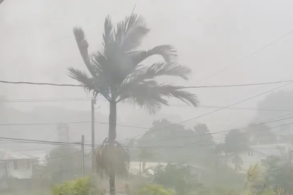 Winter Storm Warning issued in Hawaii as Kona Low slams state with brewing flood threat, snow