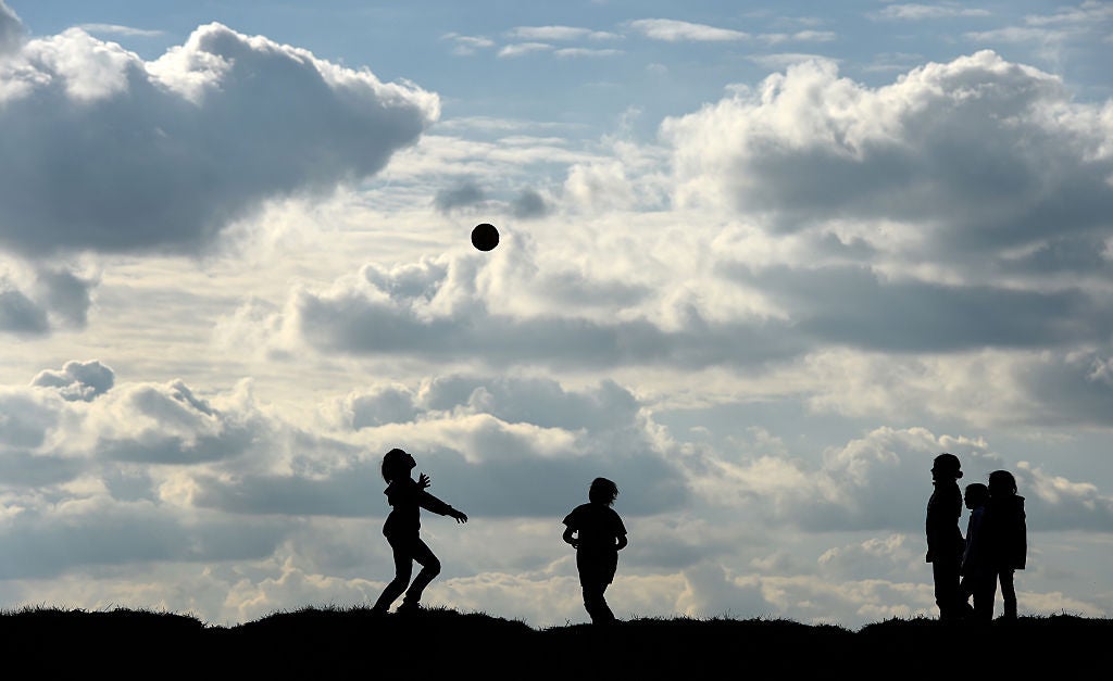 Over 300 million Americans from Deep South to Northeast feel spring warmth as potential record highs shatter
