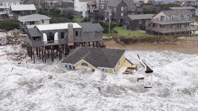 2 more Outer Banks homes collapse into Atlantic bringing total to 13 in a month