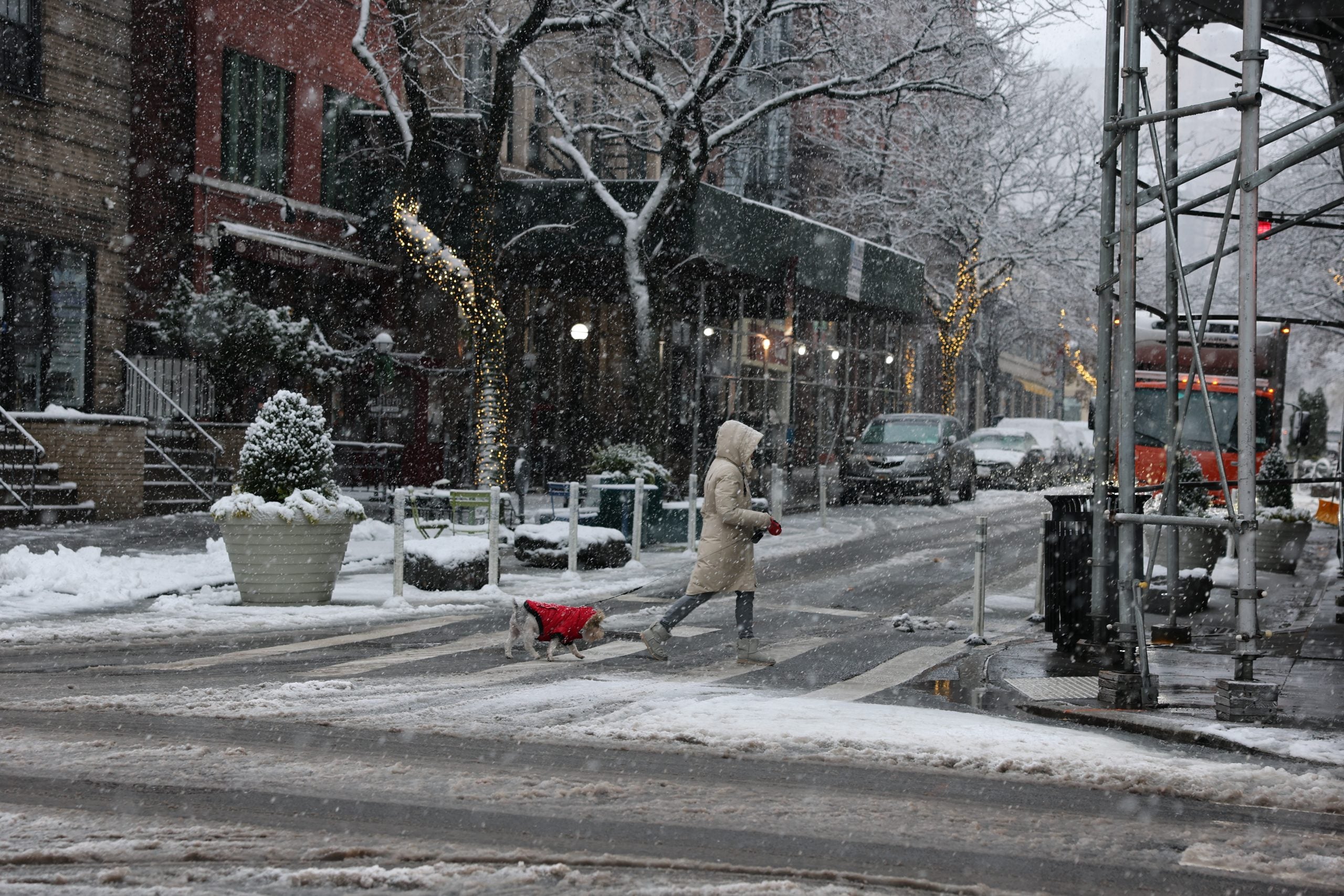 Another round of nasty winter weather expected to lash into the Northeast for the holidays