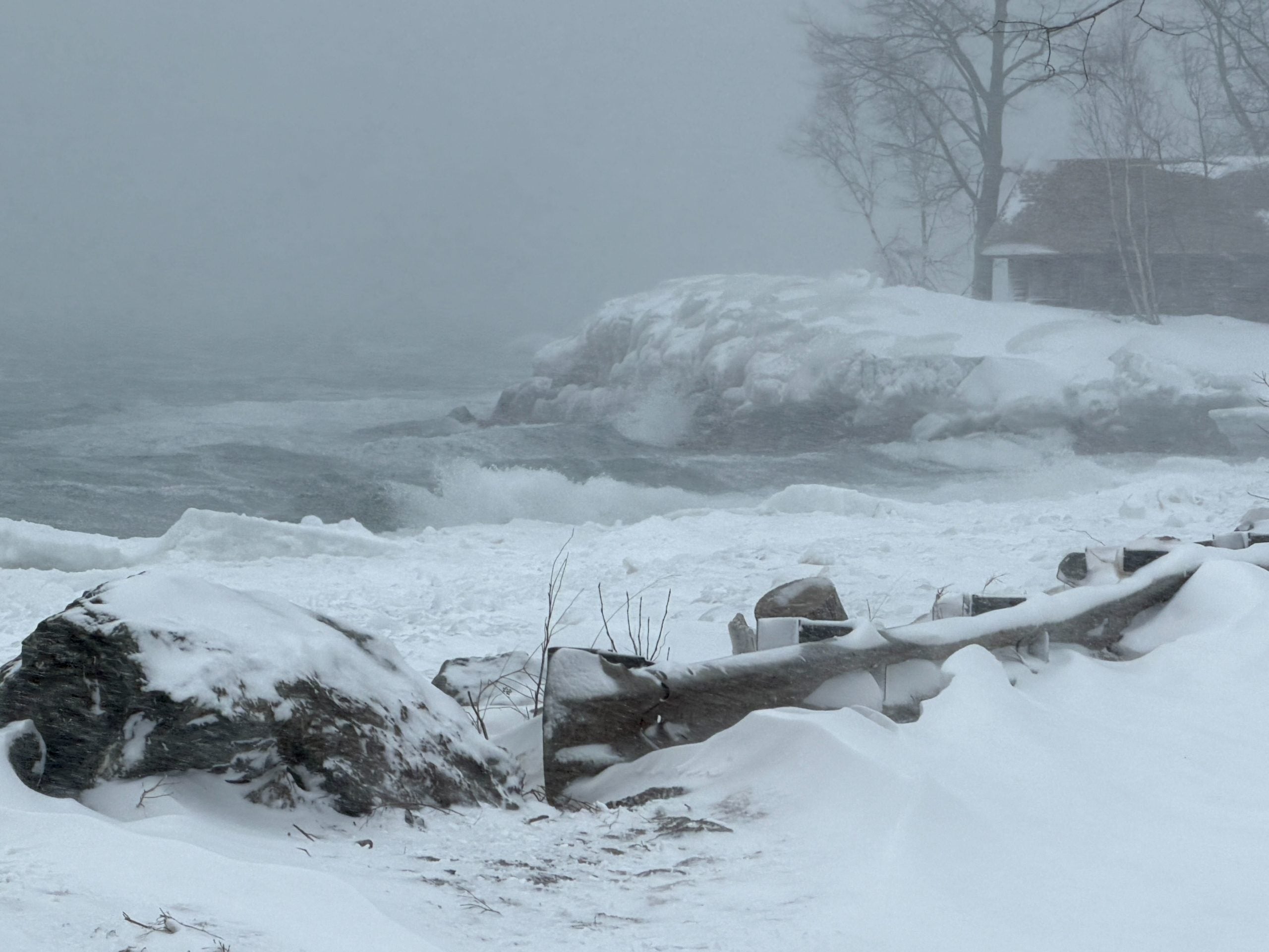 Life-threatening bomb cyclone blizzard rapidly intensifies as extreme snow, whiteout conditions slam millions