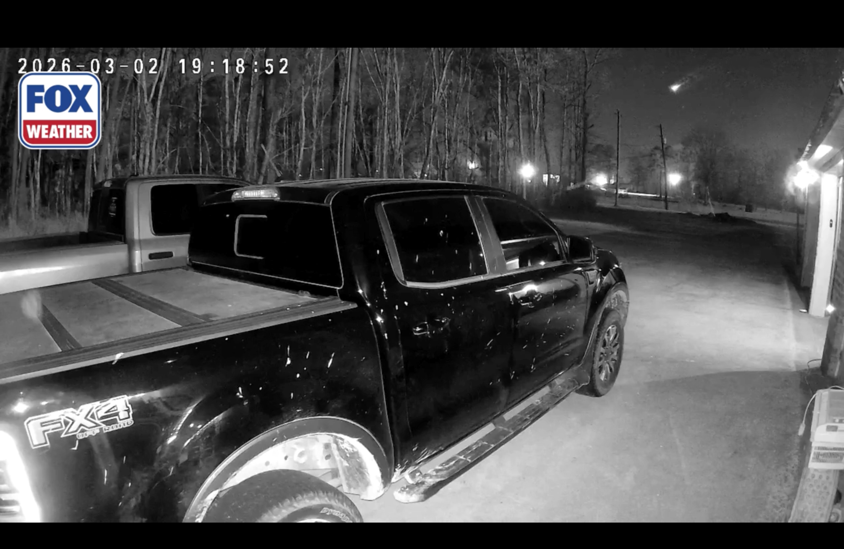 Meteor caught on video: Fireball lights up Louisiana night sky