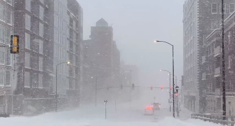 Green Bay, Wisconsin sees biggest snowfall in over a century