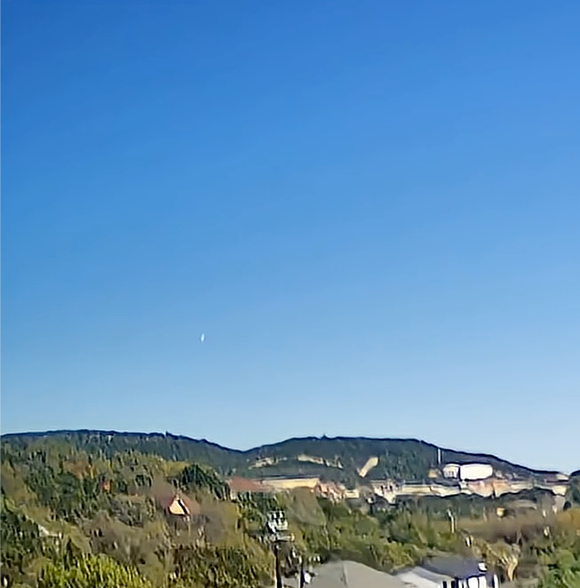 Meteor lights up Texas sky in broad daylight and produces loud boom heard by many
