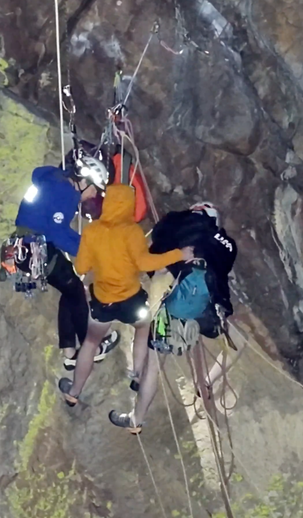 Flash light failure ends in night time high-elevation rescue at Colorado state park