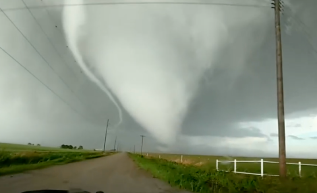 Millions across the Midwest brace for potential severe weather outbreak with threat of long-track tornadoes