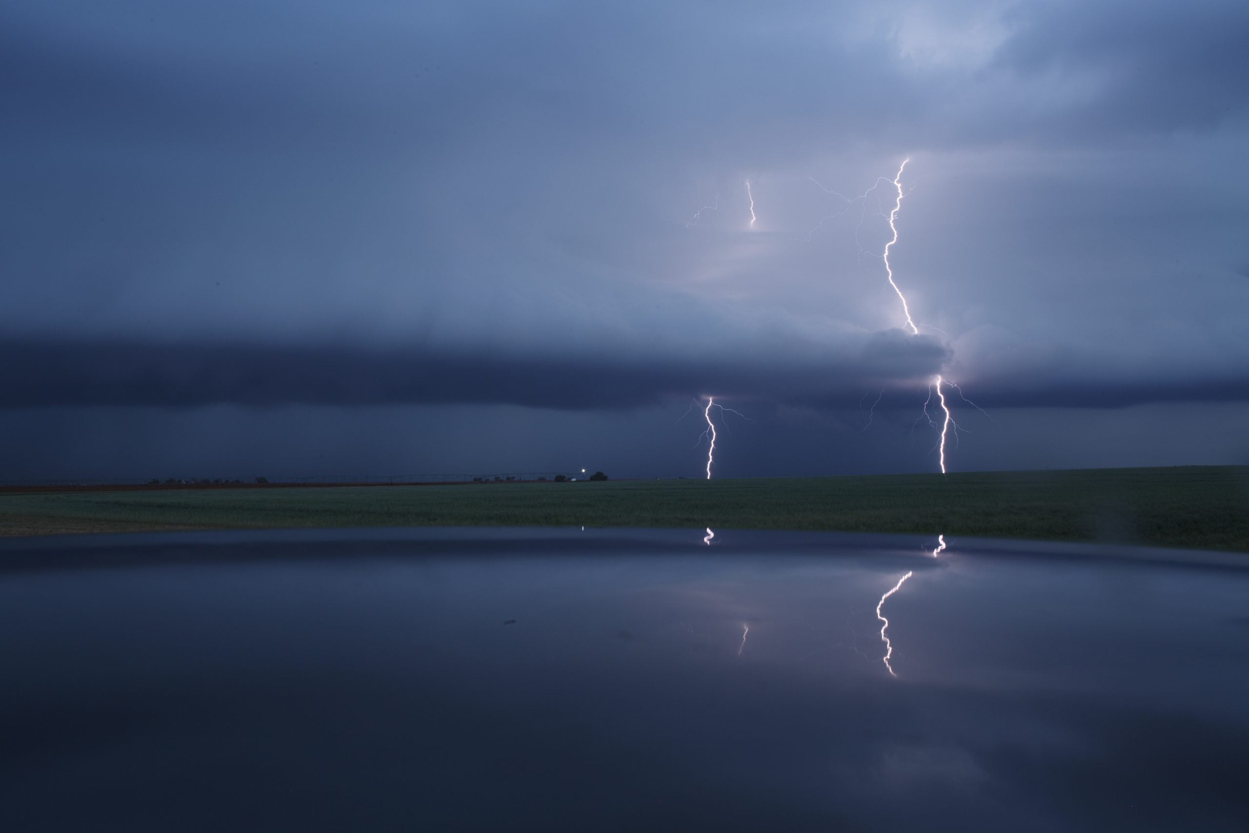 Rare Level 4 out of 5 threat issued ahead of major severe weather outbreak stretching 1,000 miles