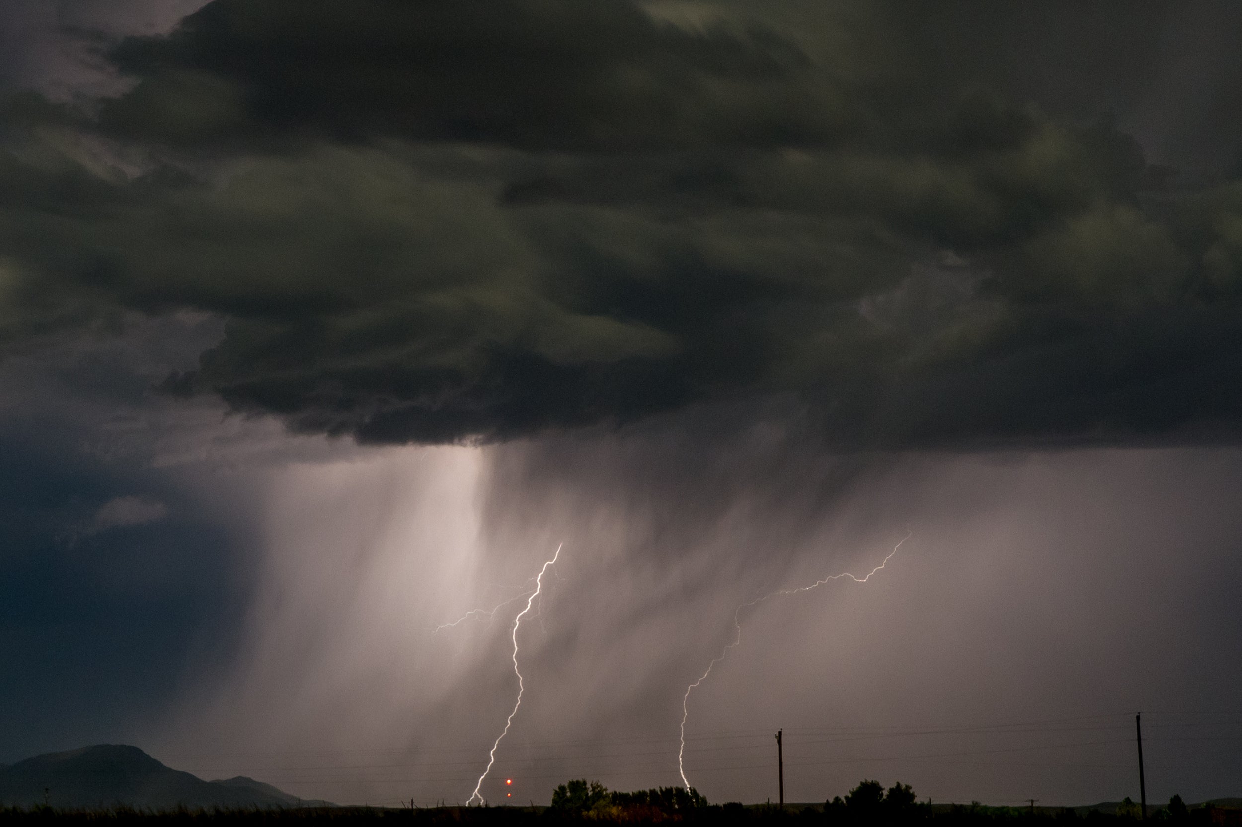 Flash flooding, large hail and damaging winds target 30 million in the Plains