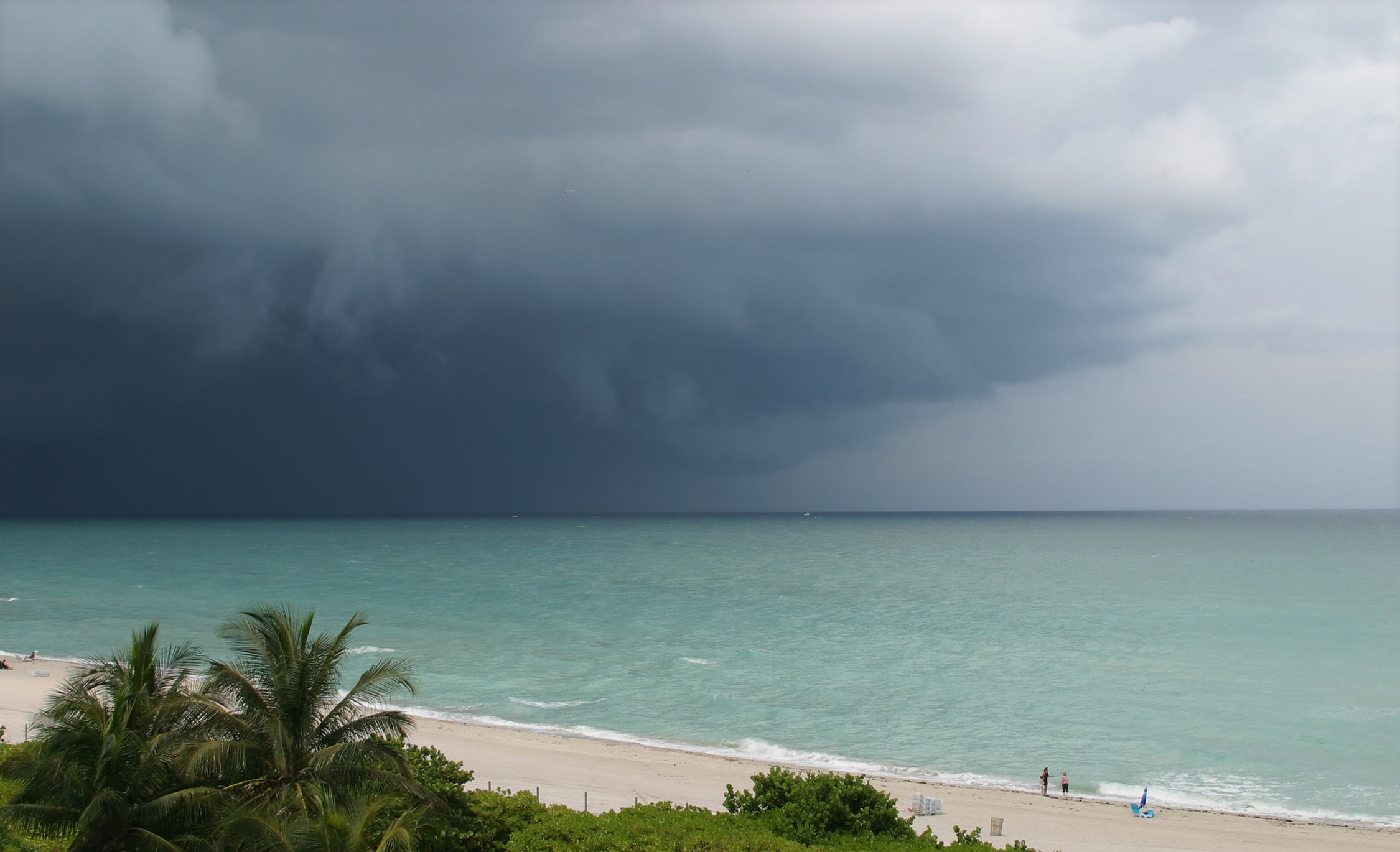 Flash flood threat rises in Miami as tropical moisture and warm temperatures grip Florida