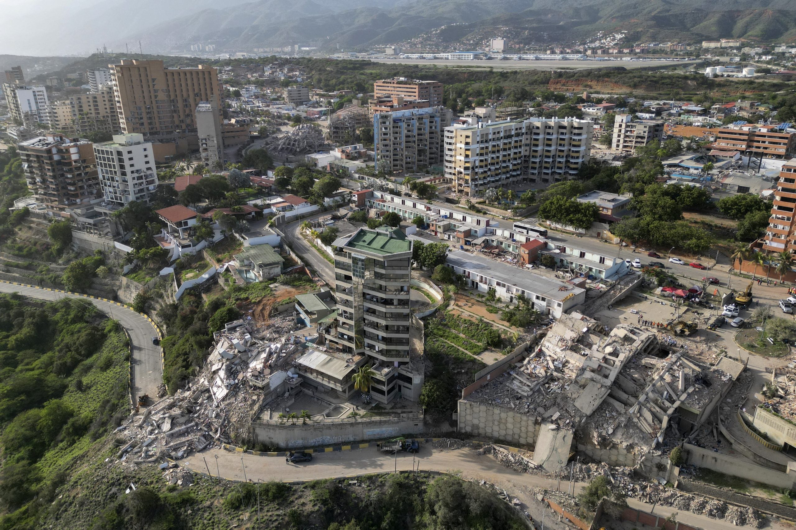 Search continues for the missing with at least 920 dead after major back-to-back earthquakes in Venezuela
