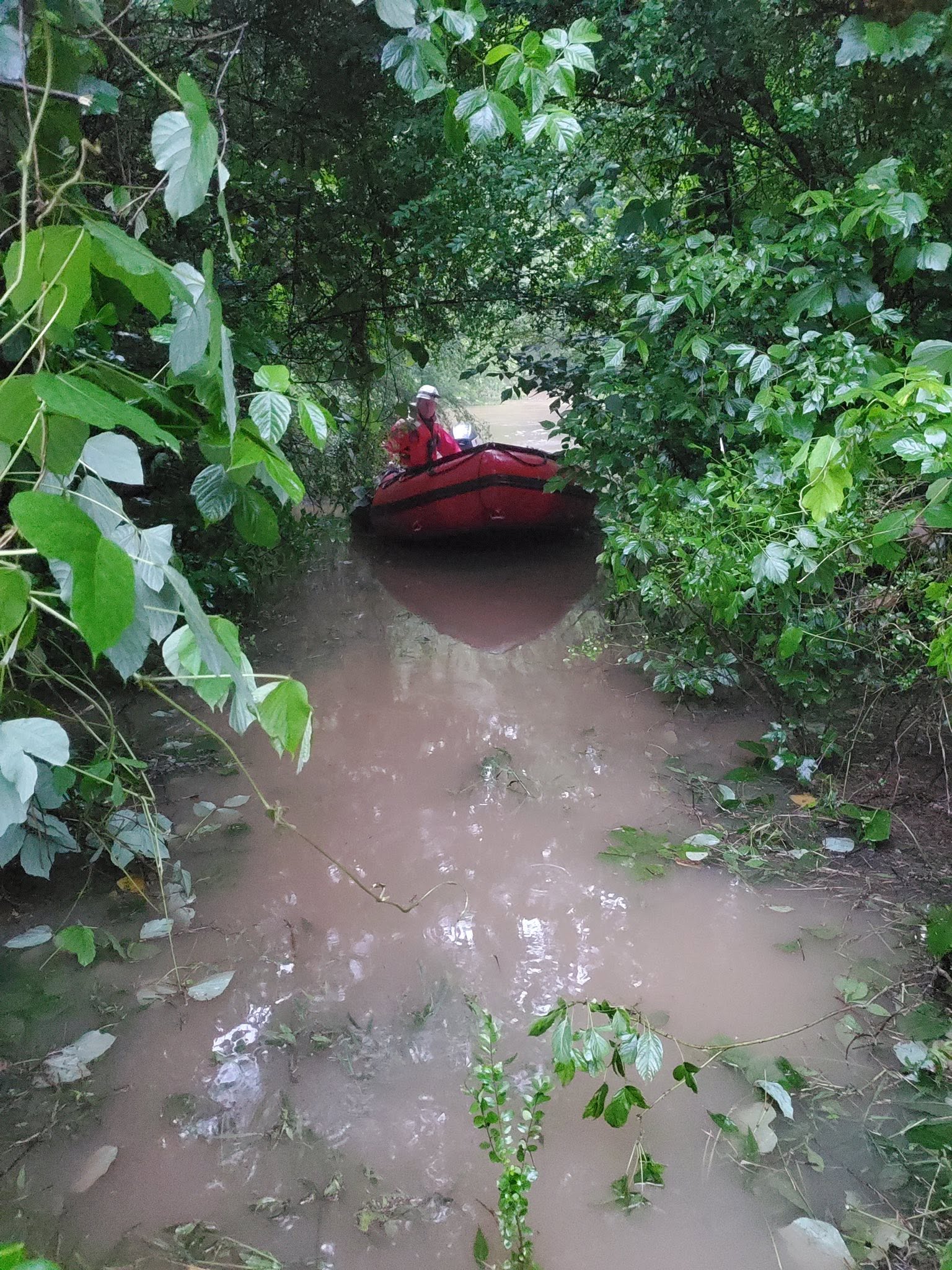 14 saved from flooded Alabama caves during Flash Flood Emergency
