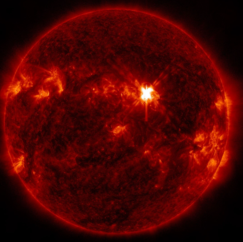 See it: Strong solar flare caught on camera erupting from the sun