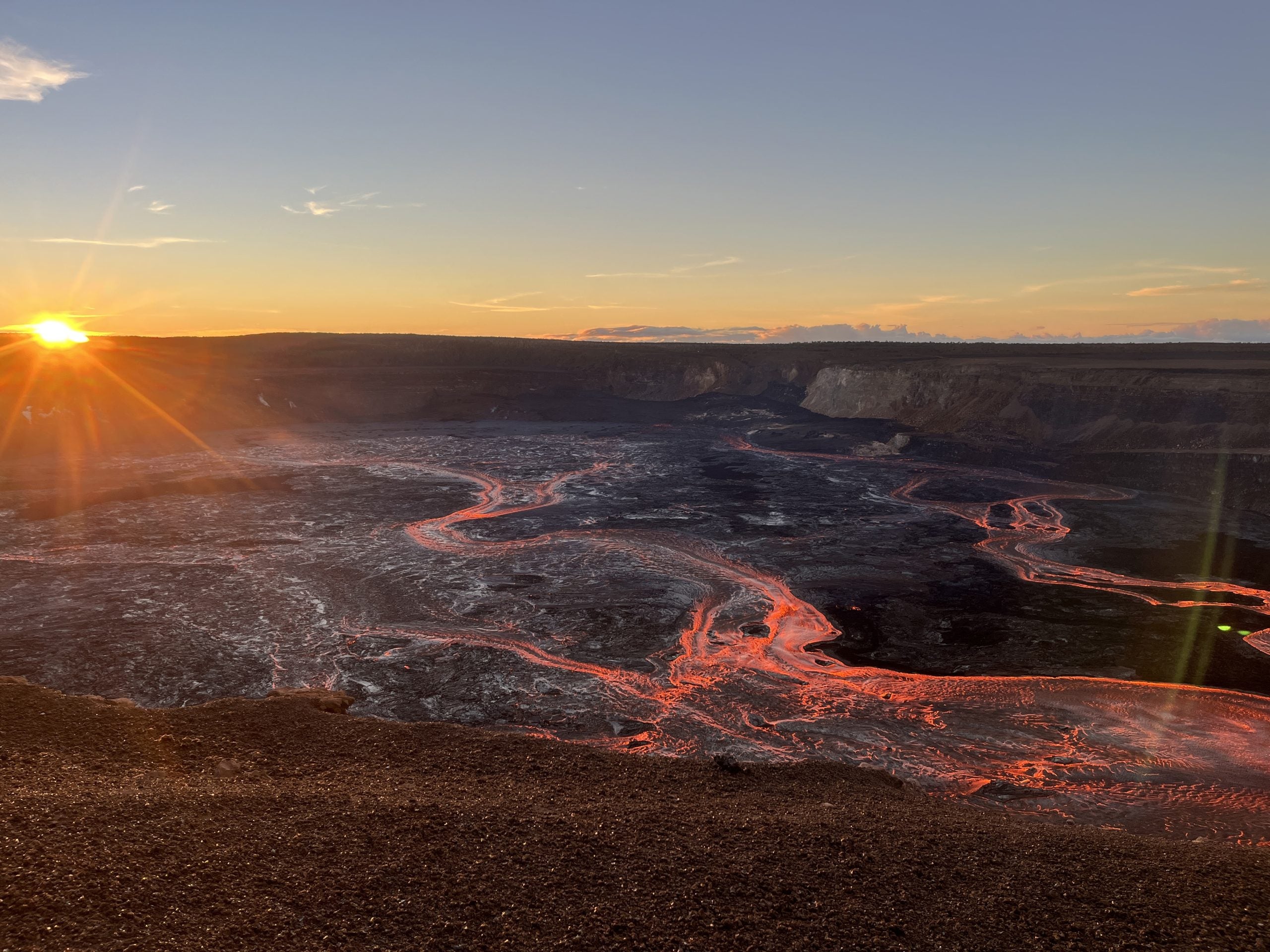 What happens when Hurricane Lala collides with Hawaii’s massive volcanoes?