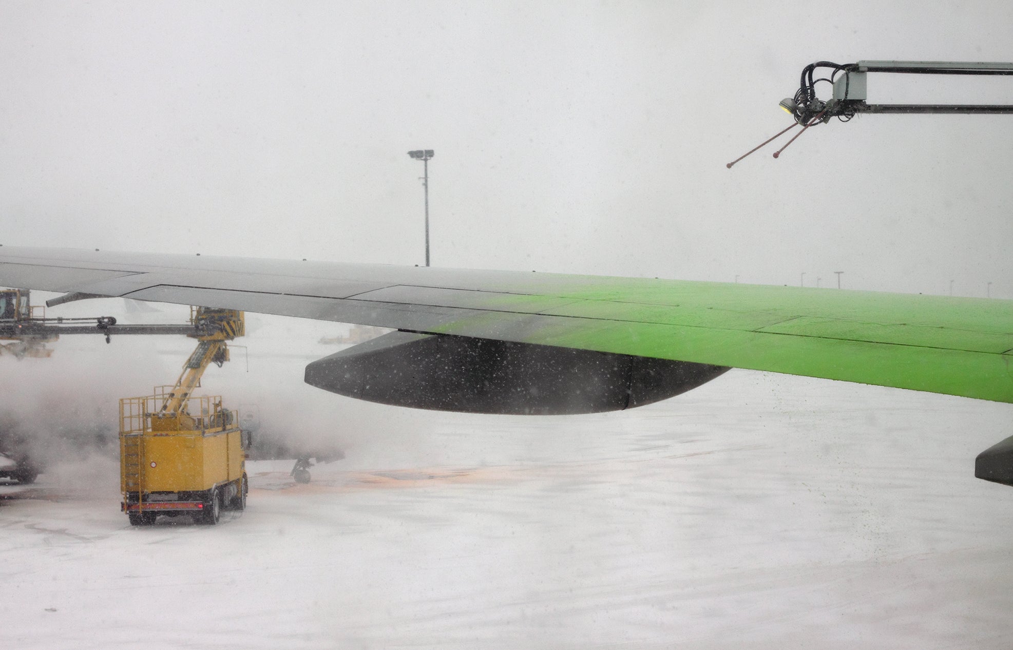 Six killed in Wisconsin plane crash after pilot reports ice buildup on wings