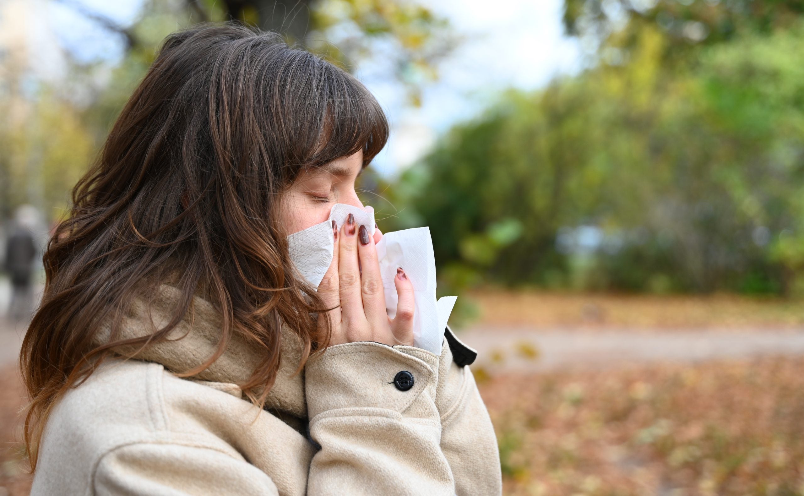 Fall allergies or a cold? Here’s how to tell what’s making you miserable
