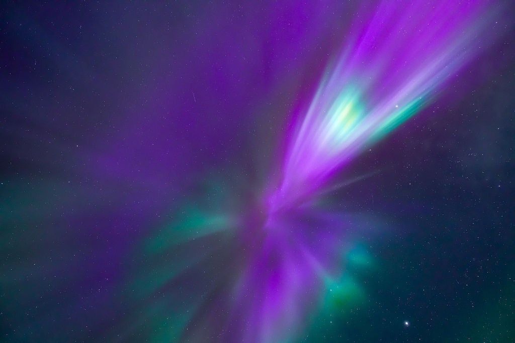 Mysterious 'space waves' could help scientists predict dangerous solar storm impacts on Earth