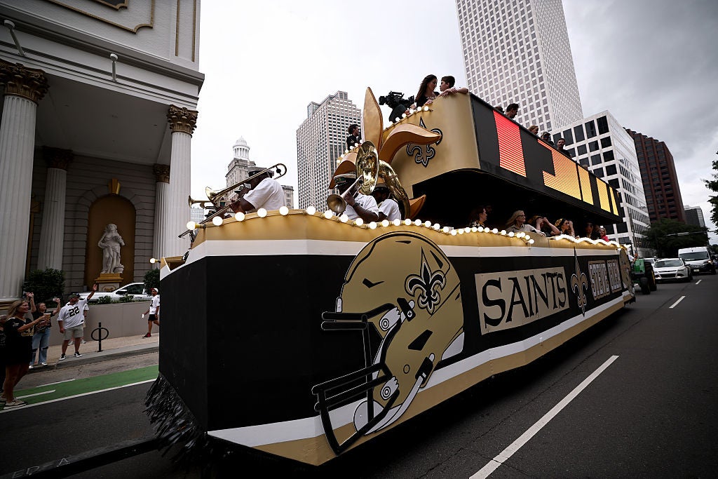 Saints mark 20th anniversary of the reopening of the Superdome after Hurricane Katrina